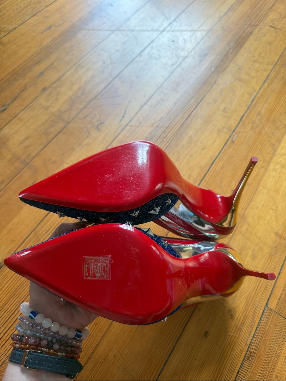*RARE* Christian Louboutin USA Star-Embellished Pointed Pumps Heel - Picture 6 of 7